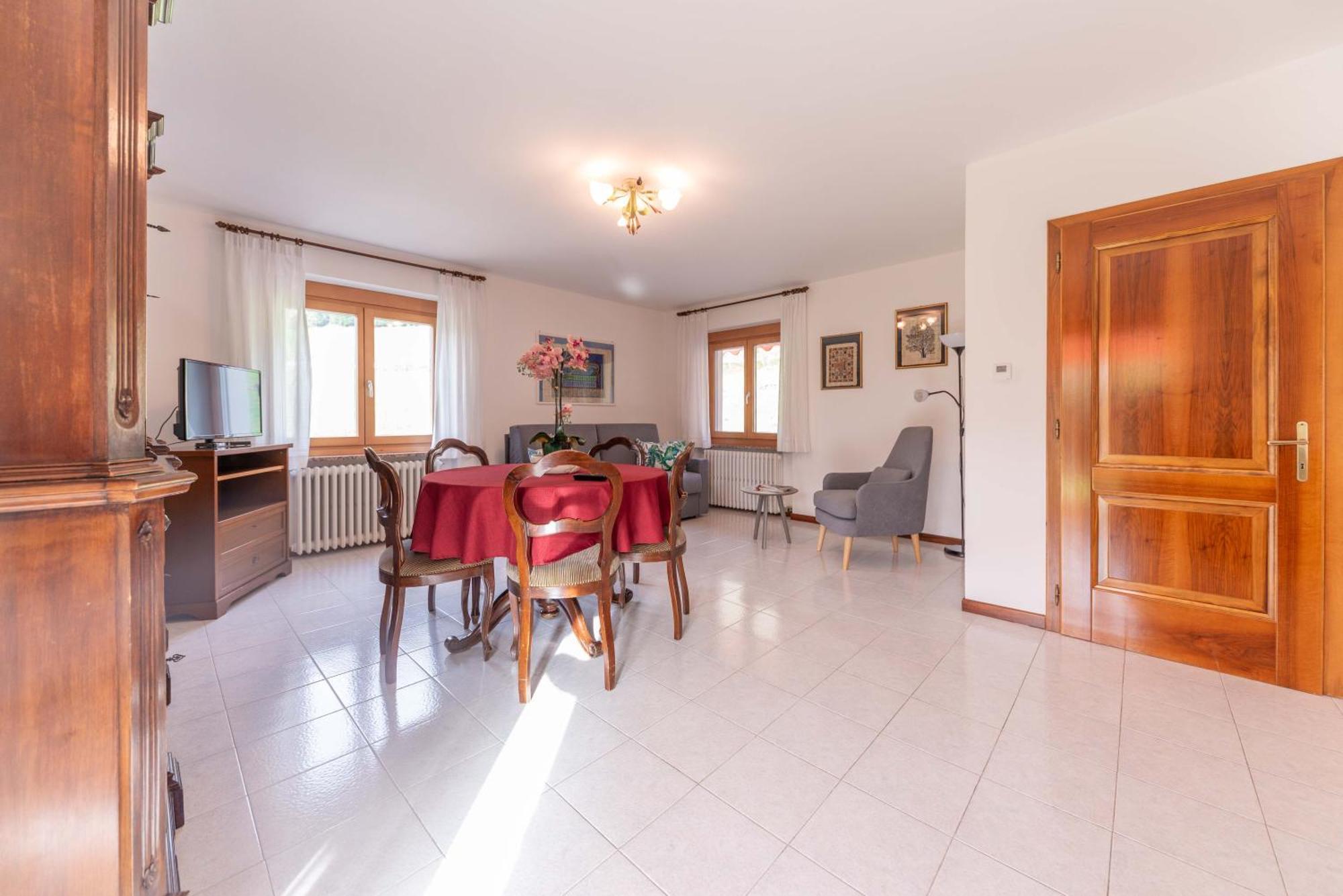 Casa Vacanze Cilla 코마노테르메 외부 사진